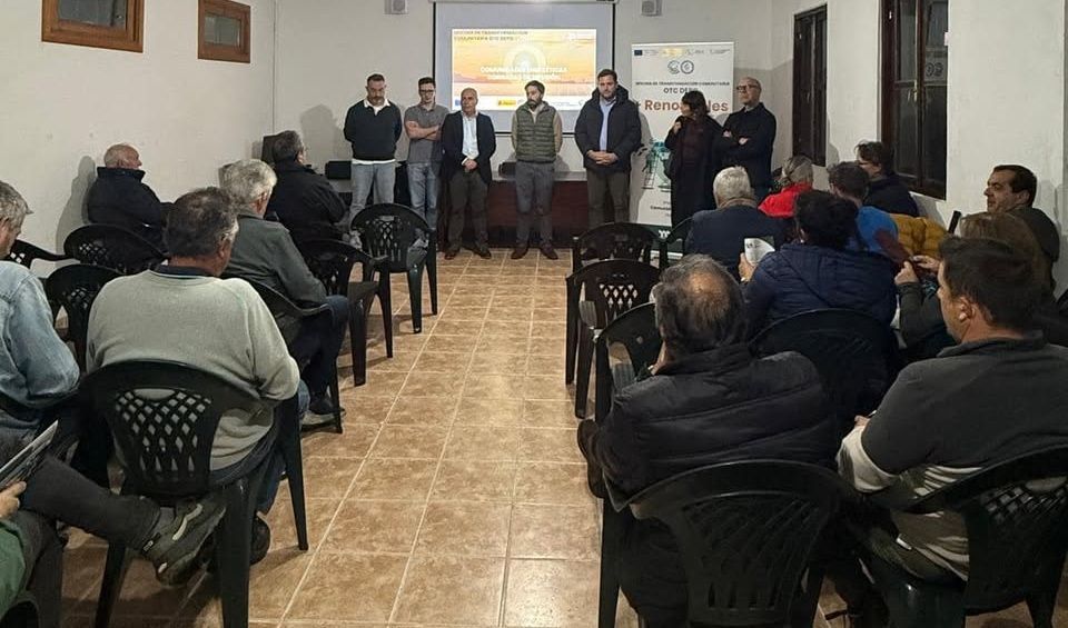 Reunión na Casa da Cultura Nélida Piñón de Borela