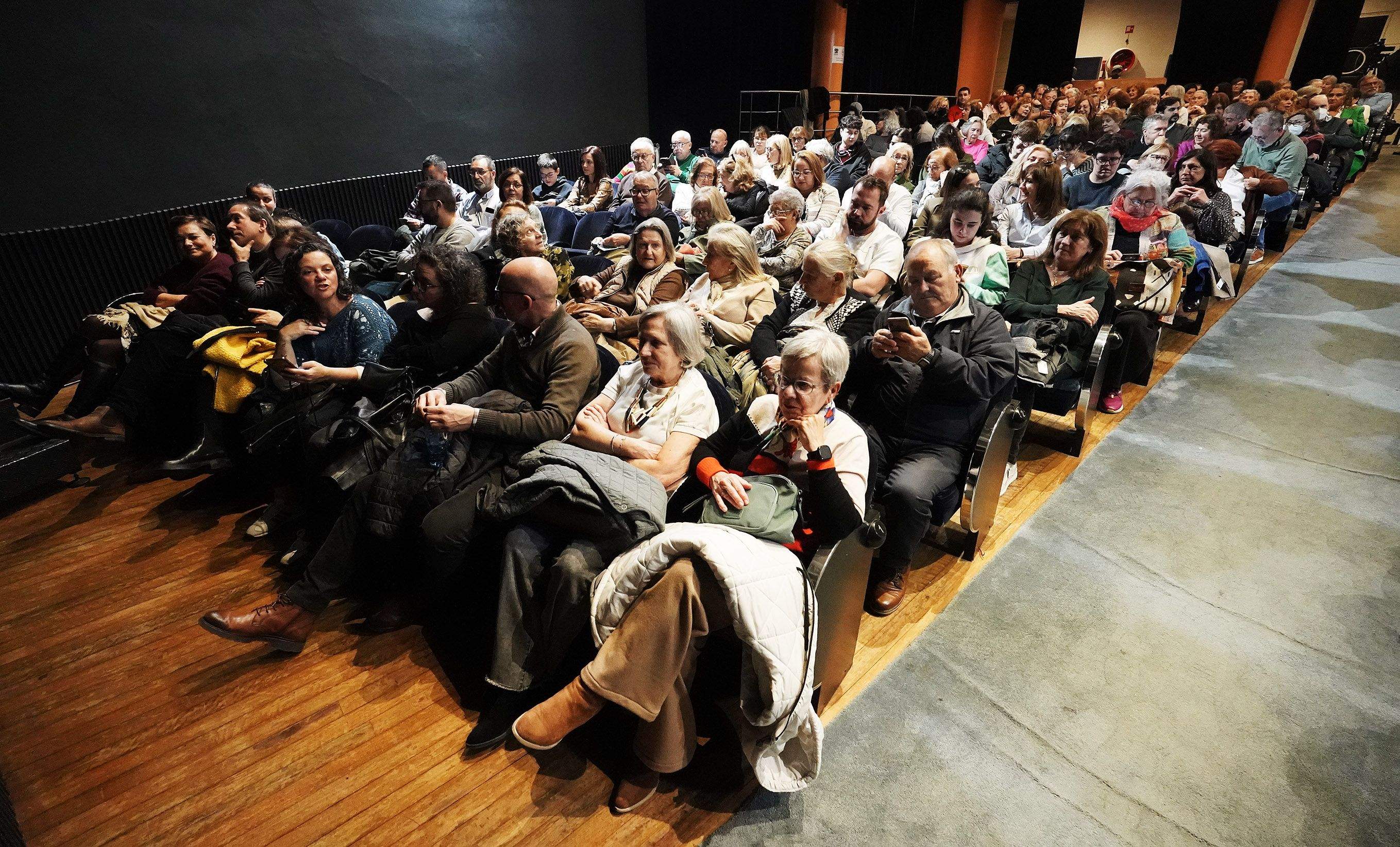 Teatro: 'Os vellos non deben de namorarse'