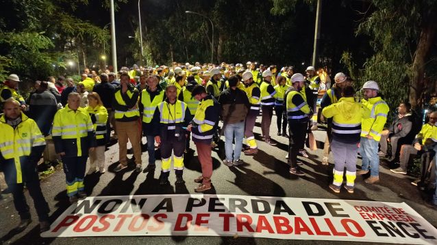 Traballadores de Ence na segunda xornada de folga