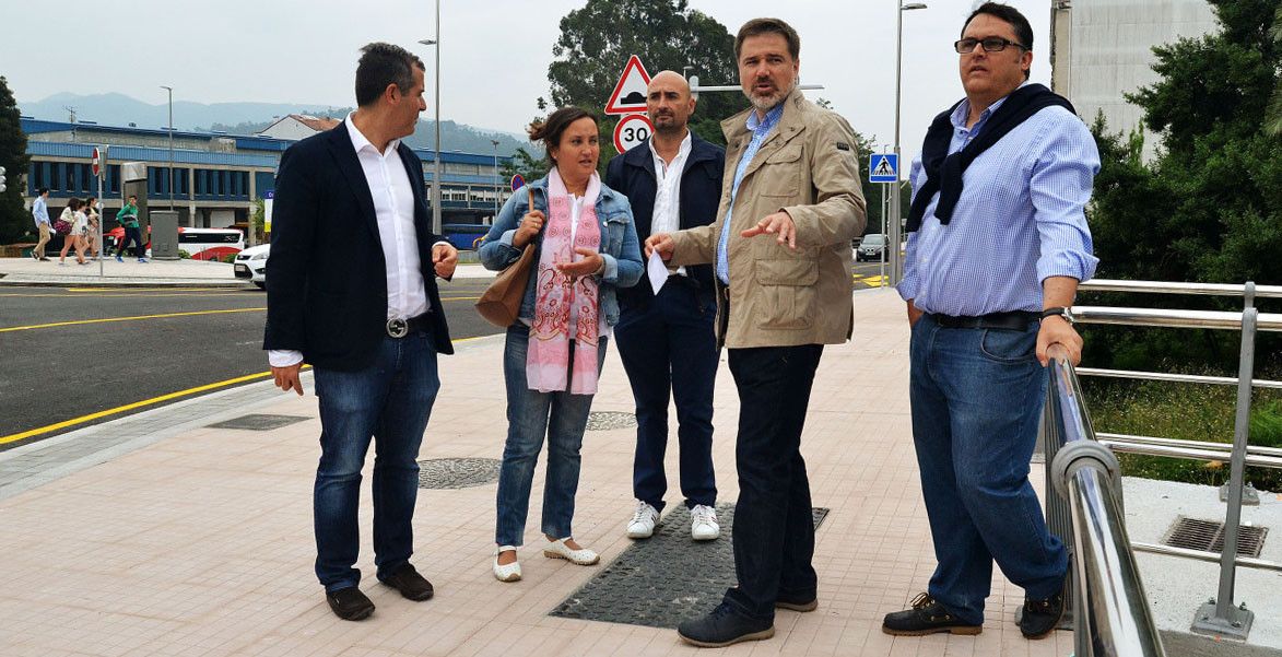 Concelleiros do PP con Jacobo Moreira