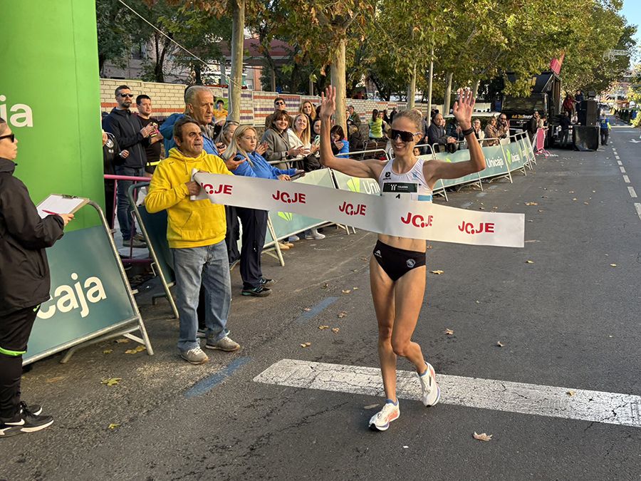 Antía Chamosa, vencedora de la Espada Toledana 2025 - Club Atletismo Toledo