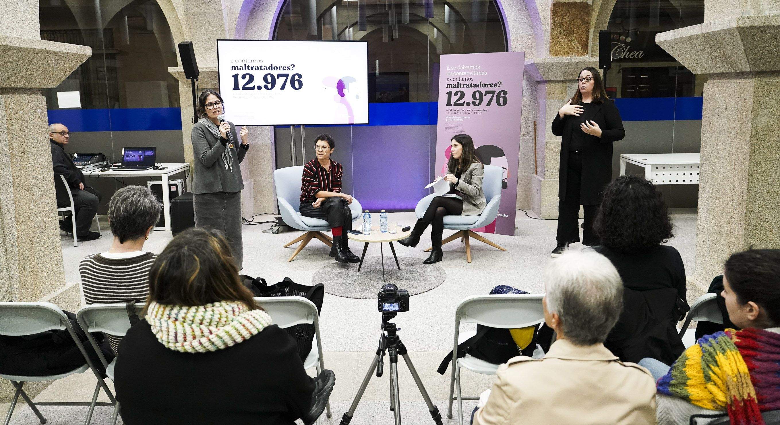 'Faladoiro feminista' con Macarena Baena, directora de Efeminista 'Faladoiro feminista' con Macarena Baena, directora de Efeminista