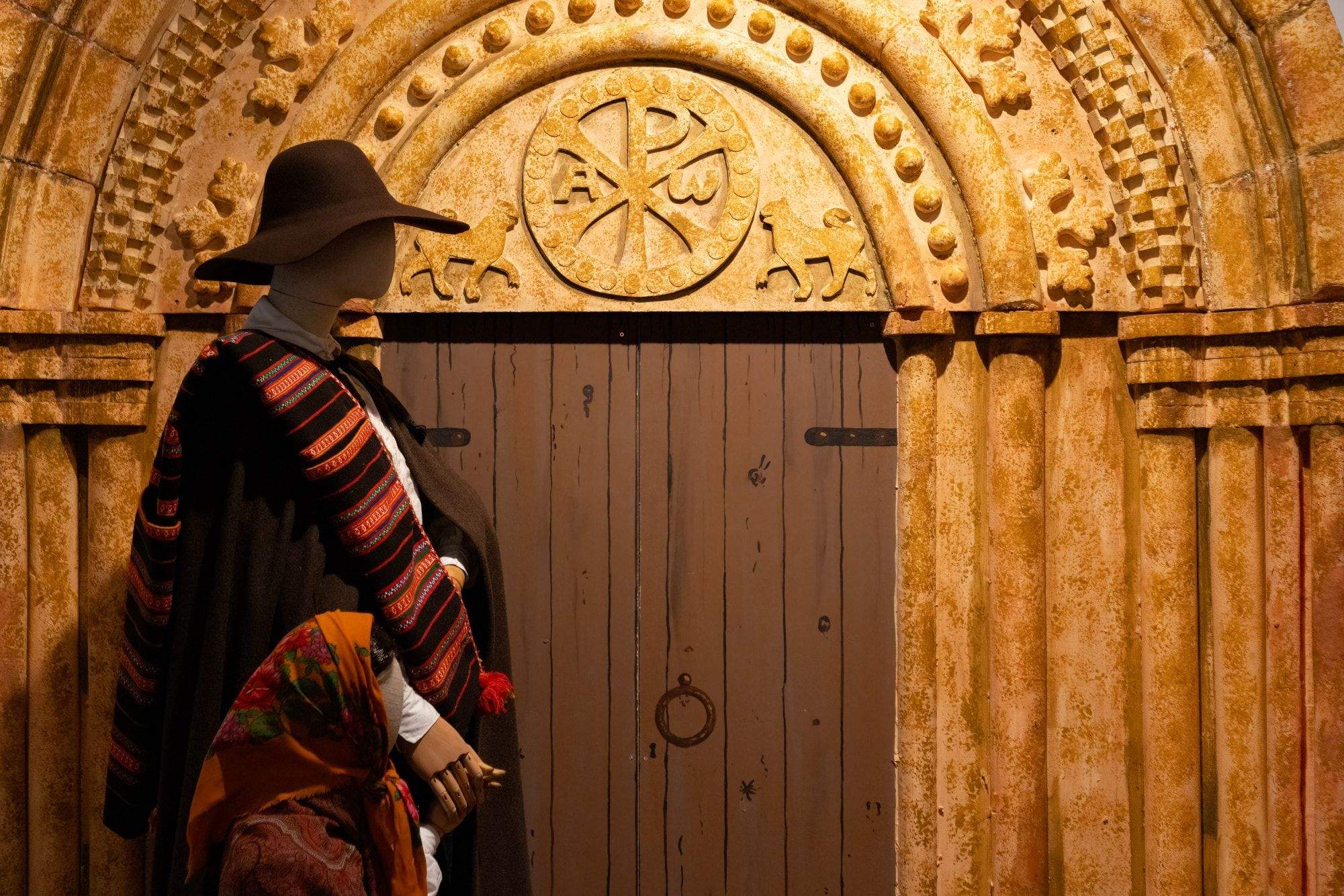 Traxe de Sete Espadelas baseado nunha obra de Castelao