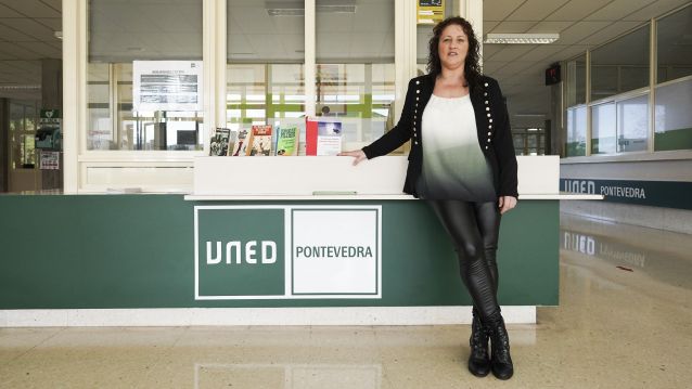 Paula Ferreira imparte en la UNED Pontevedra una charla sobre ´Redes de comunicación neuroendocrina y su influencia en la salud psicofísica`