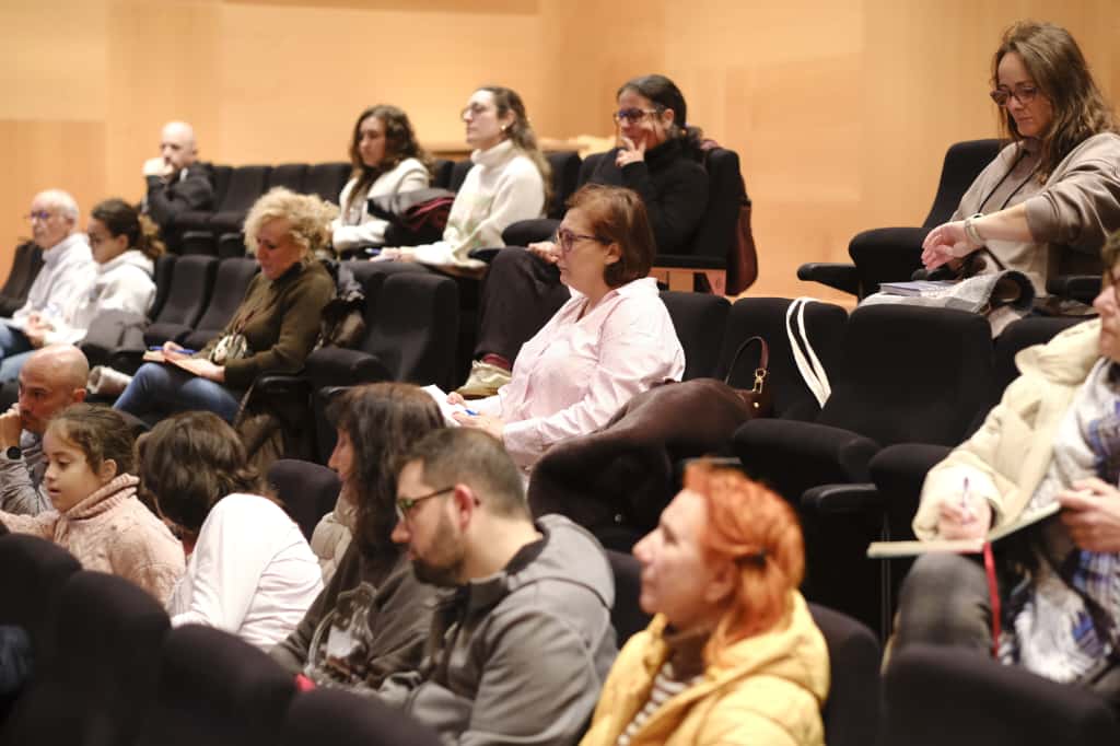 Reunión para a posta en marcha 'Modo Galego actívao' Reunión para a posta en marcha 'Modo Galego actívao'