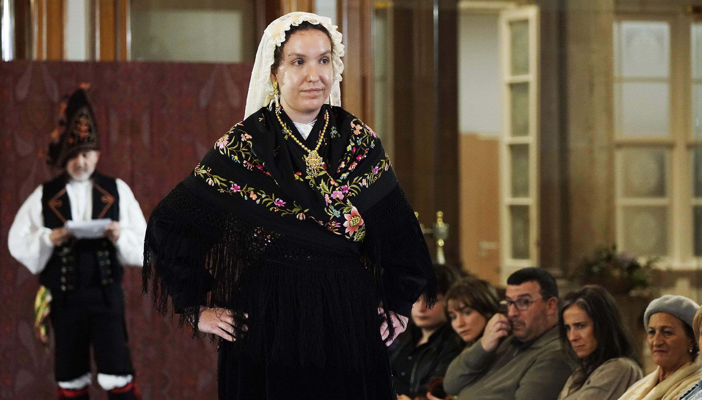 Pasarela de trajes tradicionales inspirados en la obra de Castelao Pasarela de trajes tradicionales inspirados en la obra de Castelao
