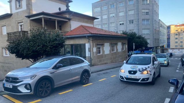 La Policía Local en la calle Jofre de Tenorio