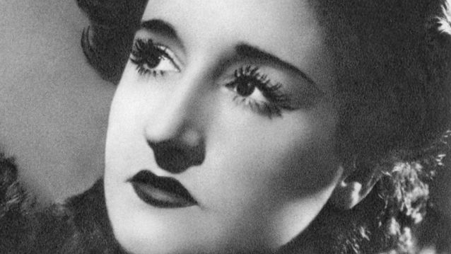 Baixo o termo «feminismo» aparece o movemento das Sinsombrero, do que formaba parte a galega Maruja Mallo Baixo o termo «feminismo» aparece o movemento das Sinsombrero, do que formaba parte a galega Maruja Mallo