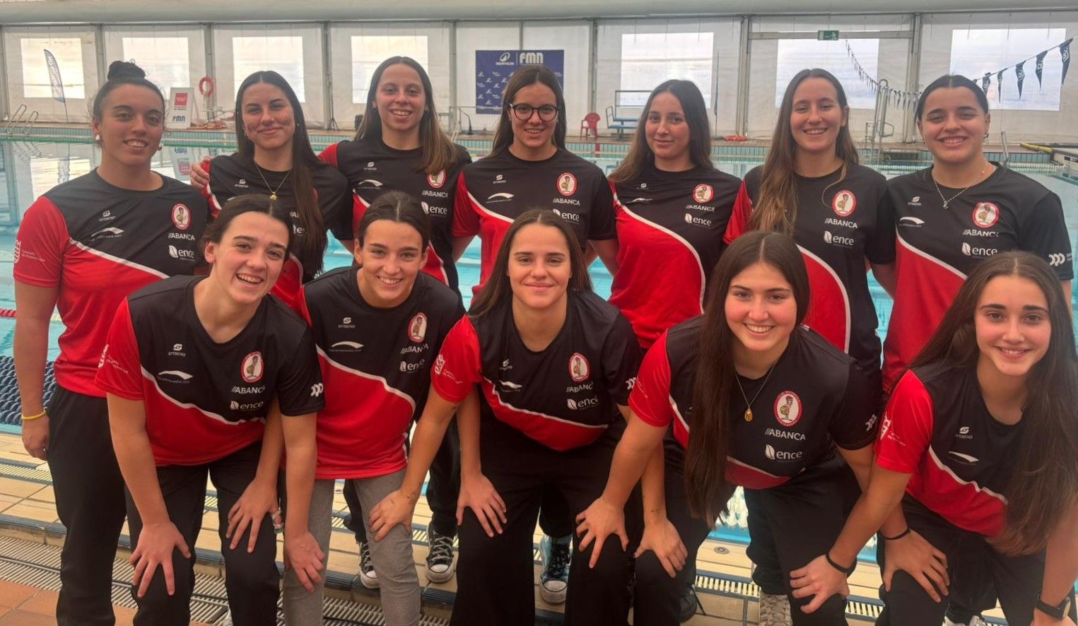 Equipo absoluto femenino del Waterpolo Pontevedra