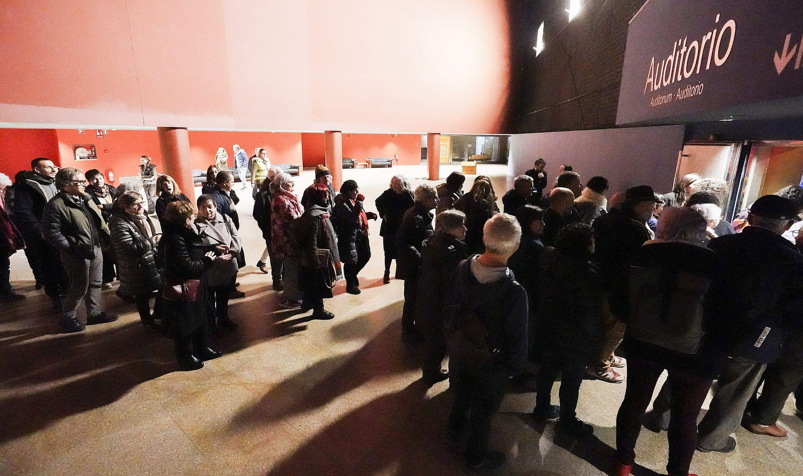 Concierto de Uxía Senlle para inaugurar el Culturgal 2025 Concierto de Uxía Senlle para inaugurar el Culturgal 2025