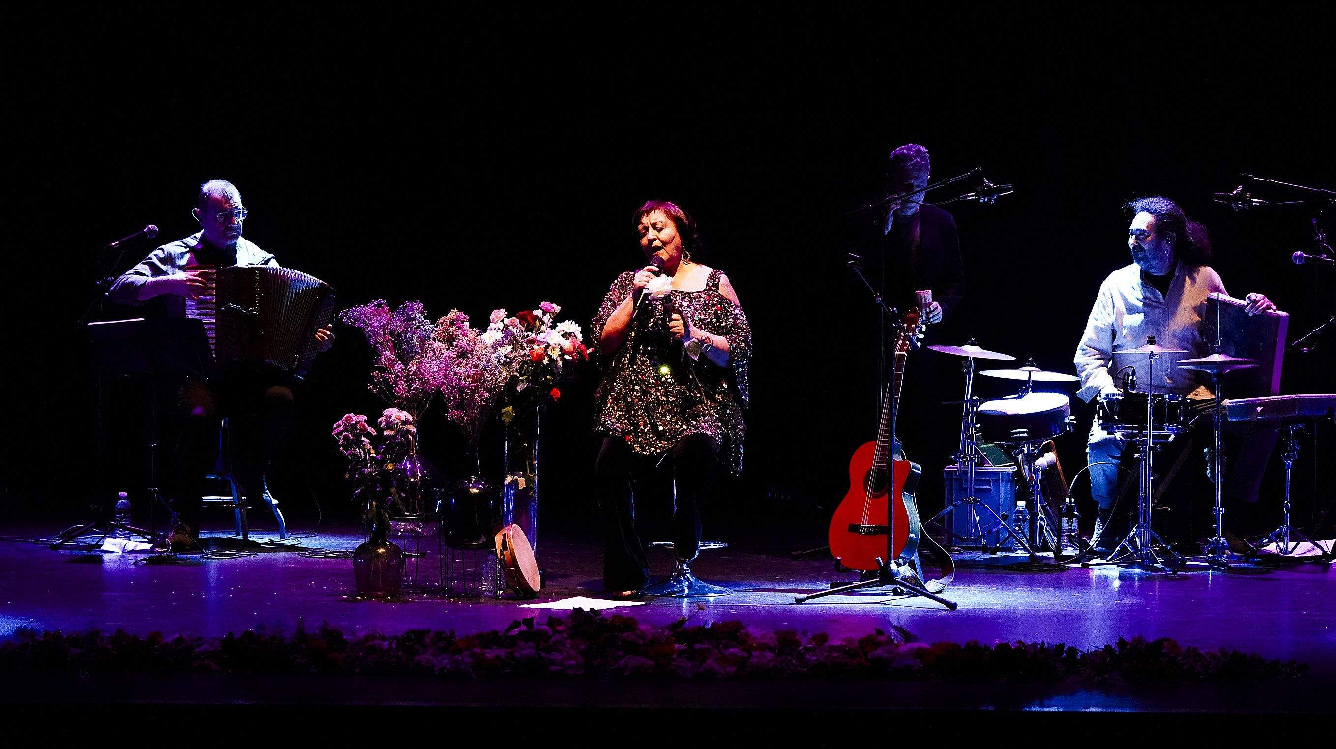 Concierto de Uxía Senlle para inaugurar el Culturgal 2025 Concierto de Uxía Senlle para inaugurar el Culturgal 2025