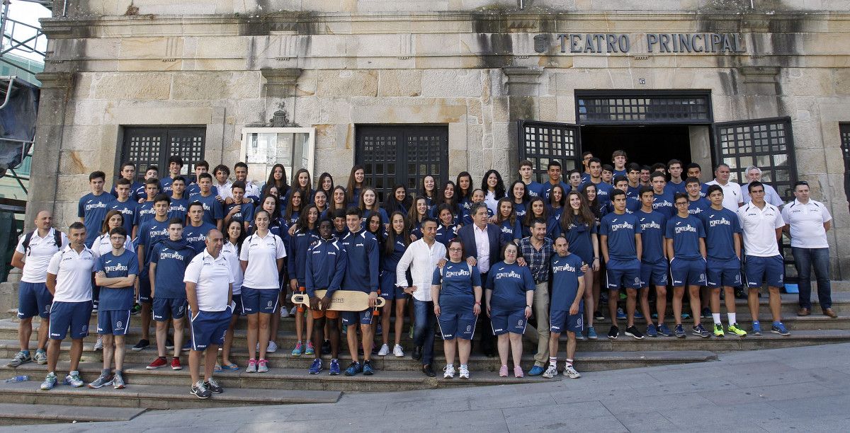 Recepción a los deportistas pontevedreses que participarán en los Juegos del Eixo Atlántico