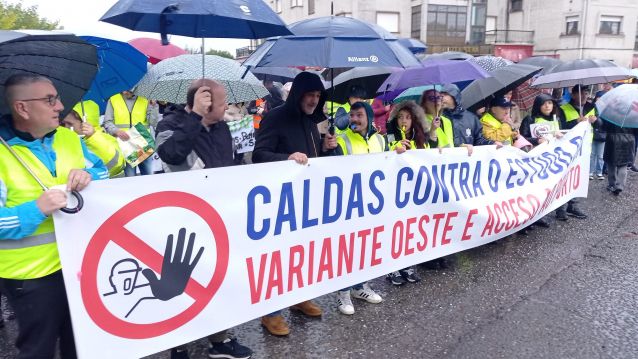 Manifestación en Caldas de Reis contra el estudio de la Variante Oeste