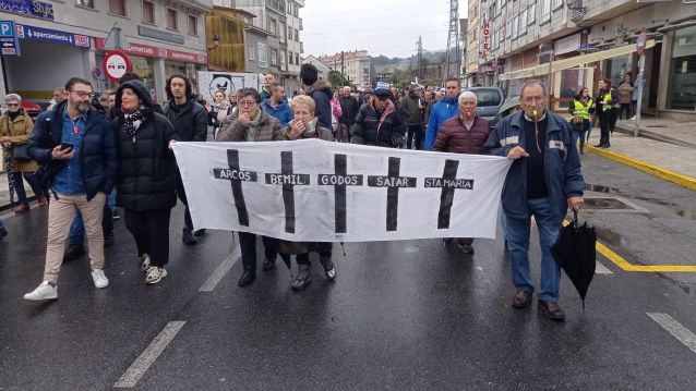 Manifestación en Caldas de Reis contra el estudio de la Variante Oeste