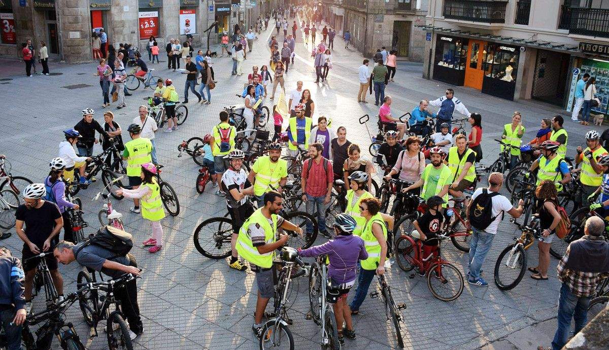Marcha do cuarto aniversario de Masa Crítica