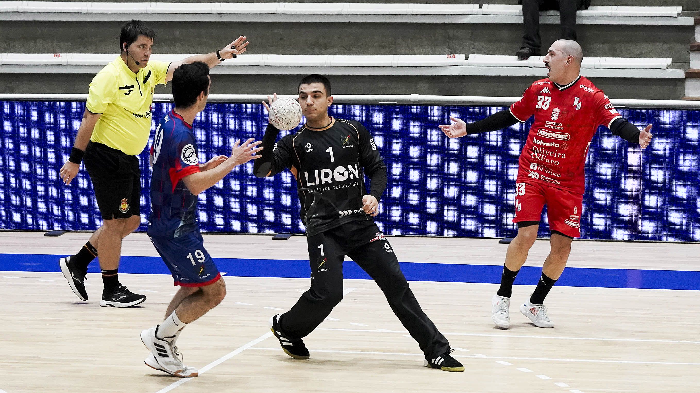 Partido de Primera Nacional entre Teucro y Cañiza