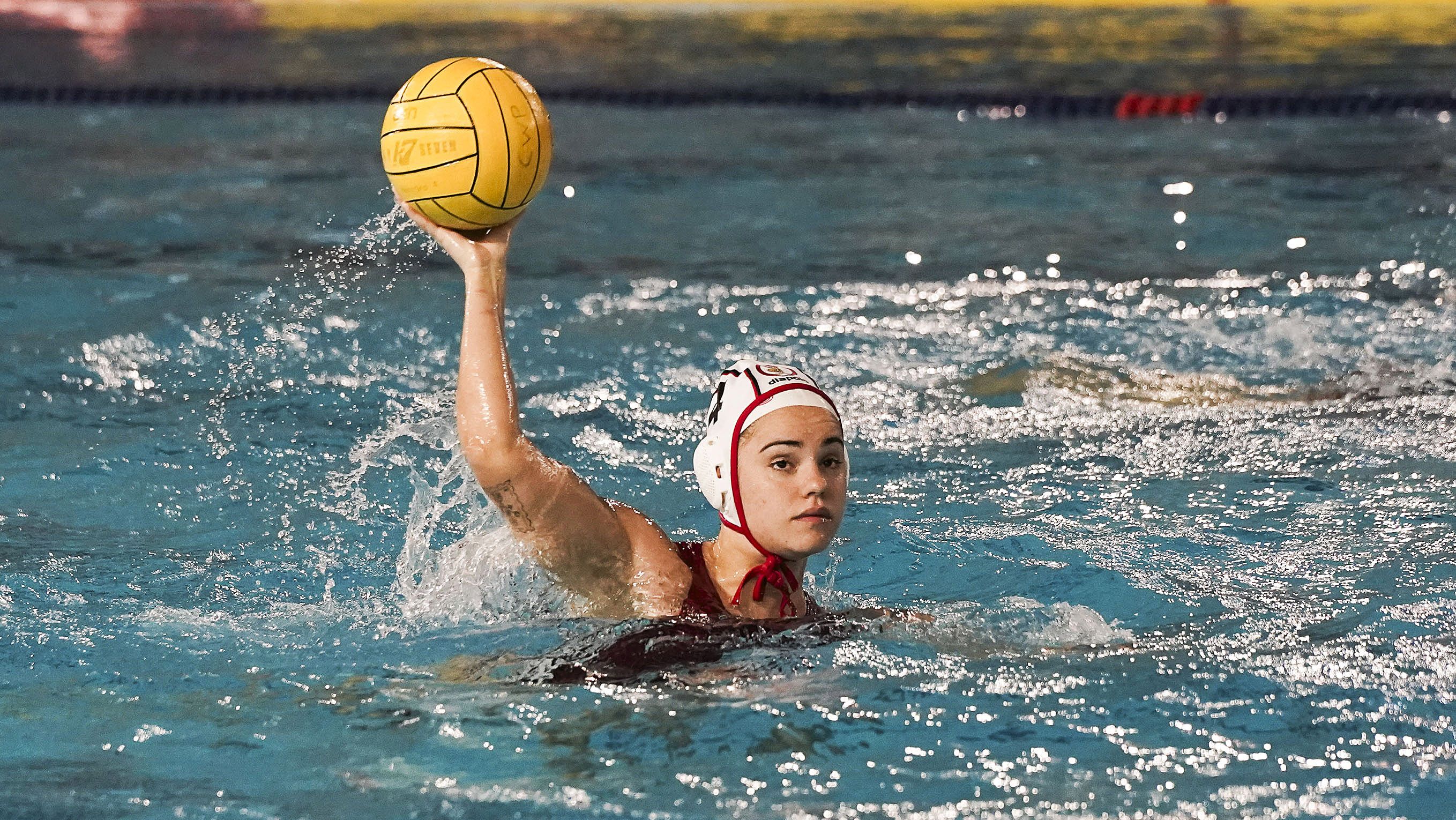 Partido entre el Waterpolo Pontevedra y el CN Molins de Rei en Rías do Sur Partido entre el Waterpolo Pontevedra y el CN Molins de Rei en Rías do Sur