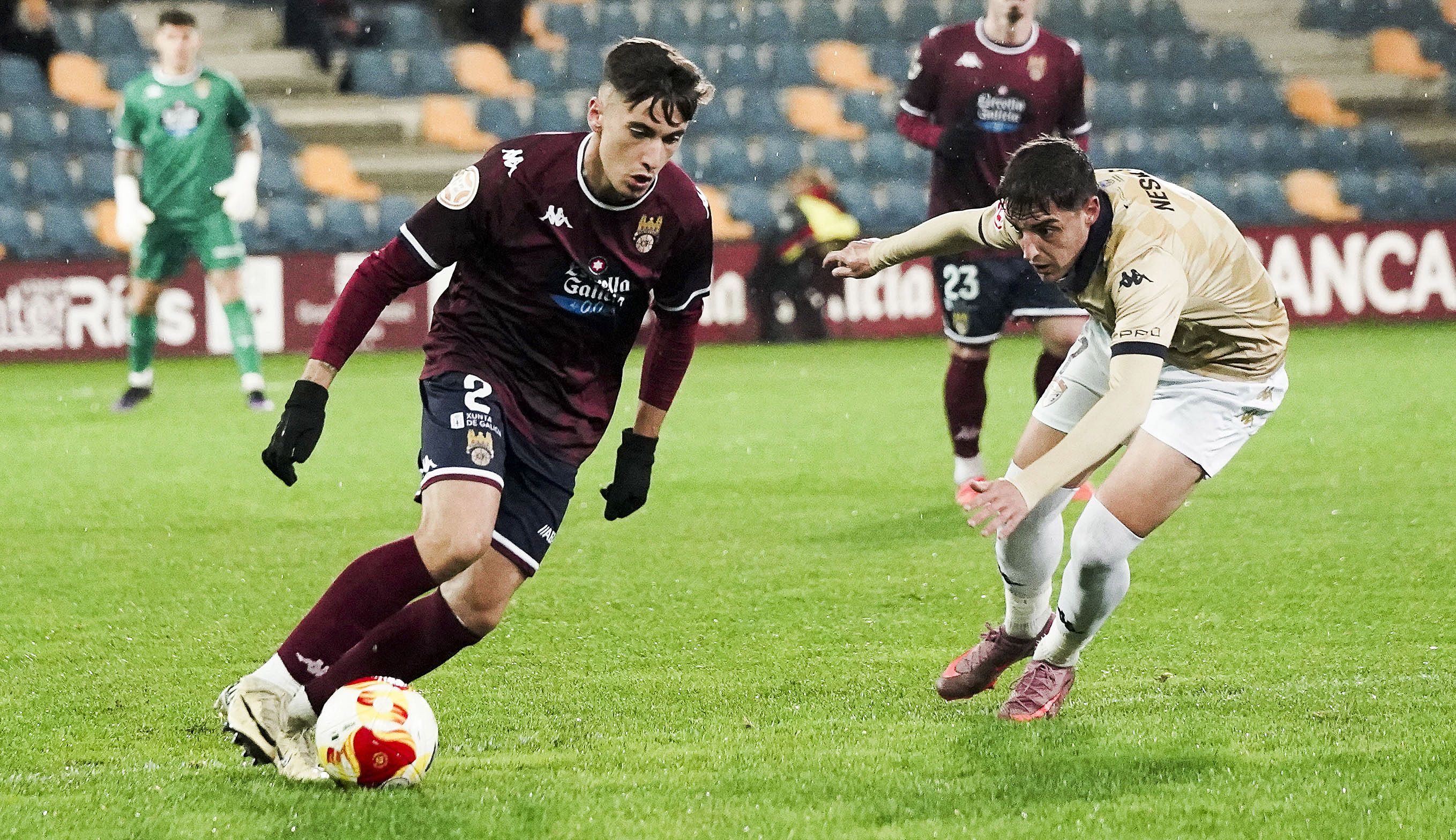 Partido entre Pontevedra CF e Guadalajara en Pasarón