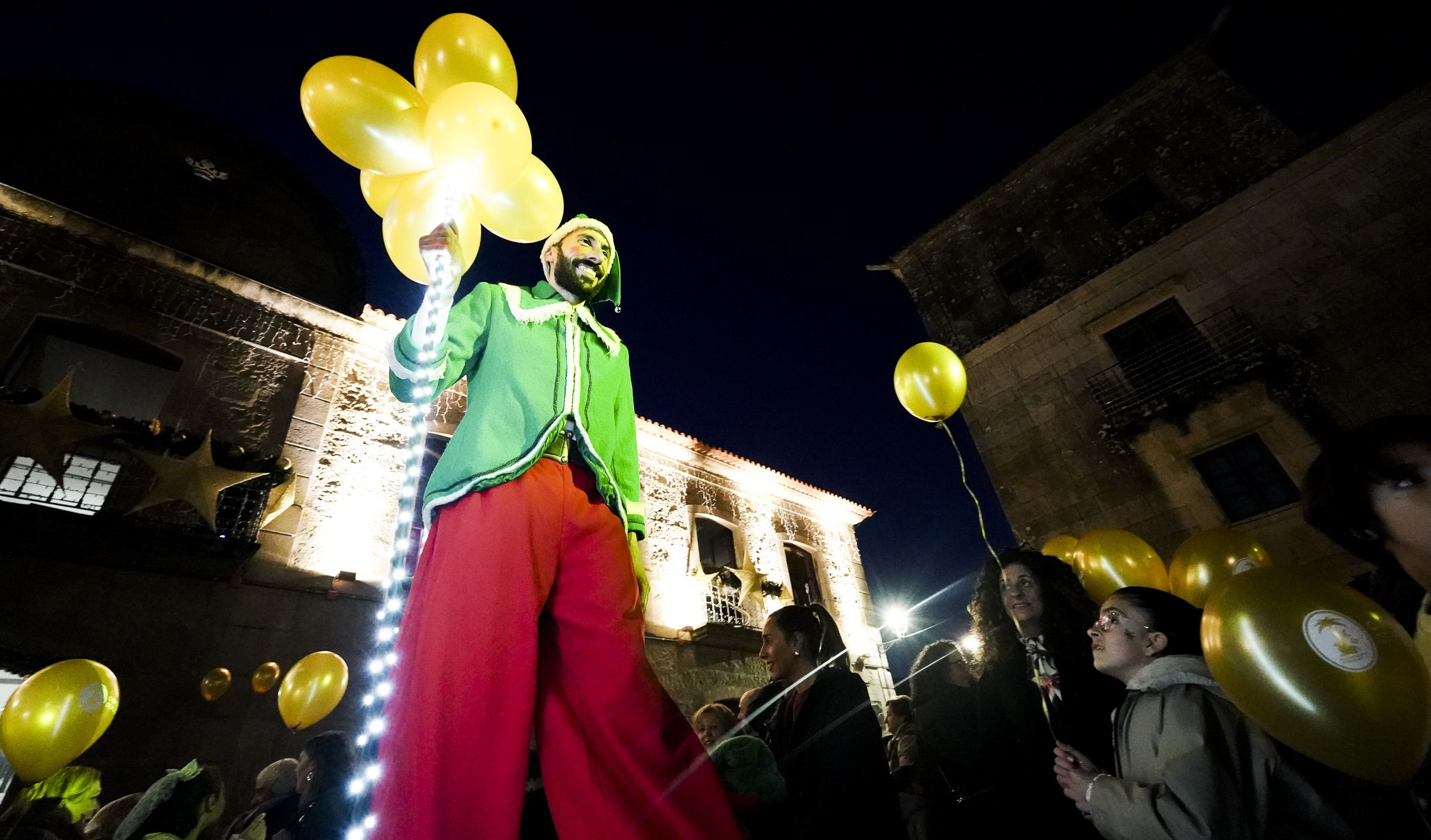 Acendido da iluminación de Nadal en Poio