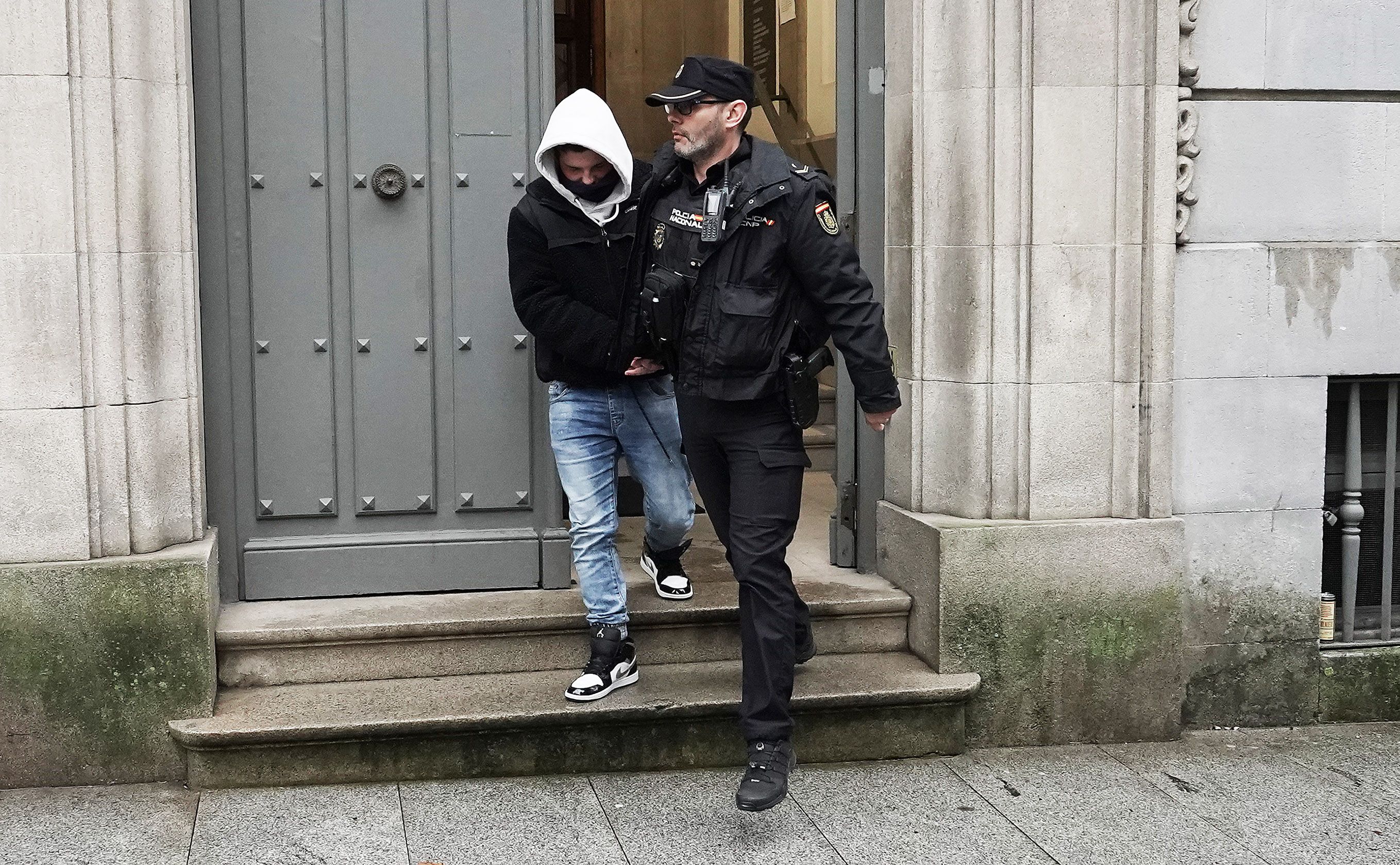 A.M.S., acusado de tentativa de homicidio en una casa abandonada en A Seca