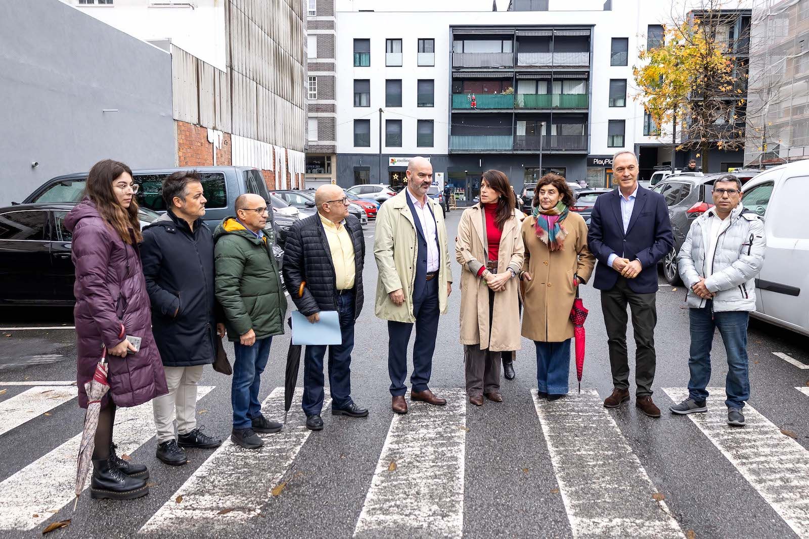 Firma del convenio para construir vivienda pública en Bueu