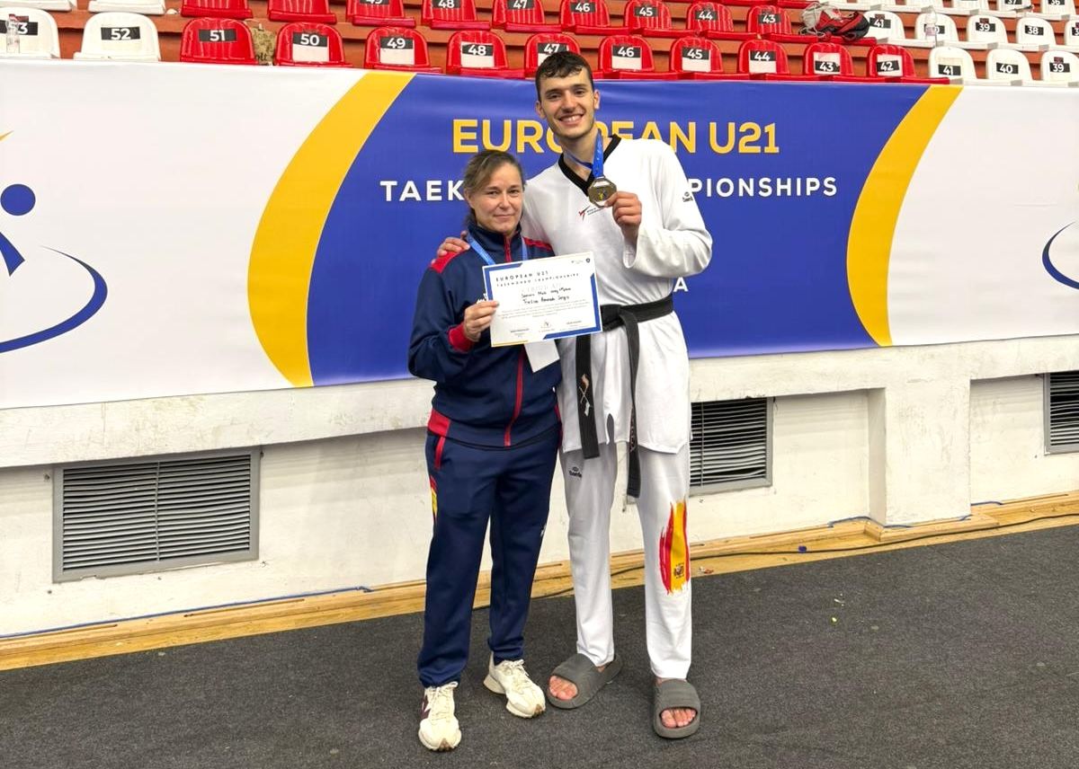 Sergio Troitiño, con el oro conseguido en el Europeo Sub21 de Kosovo