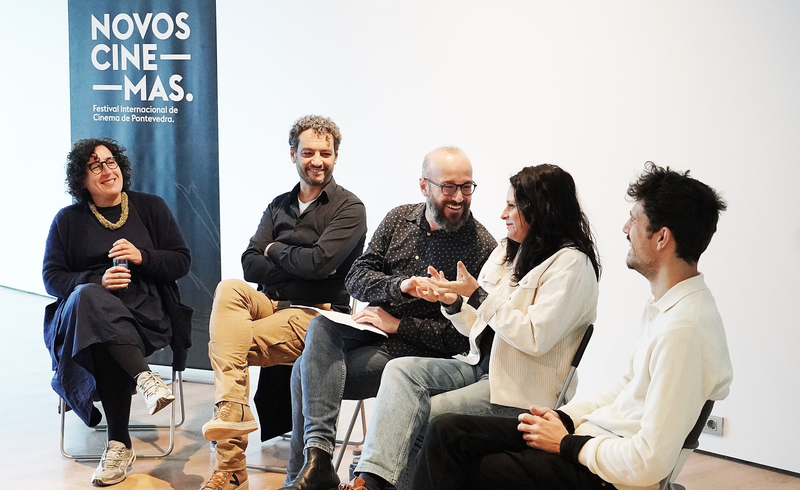 Mesa do décimo aniversario de Novos Cinemas