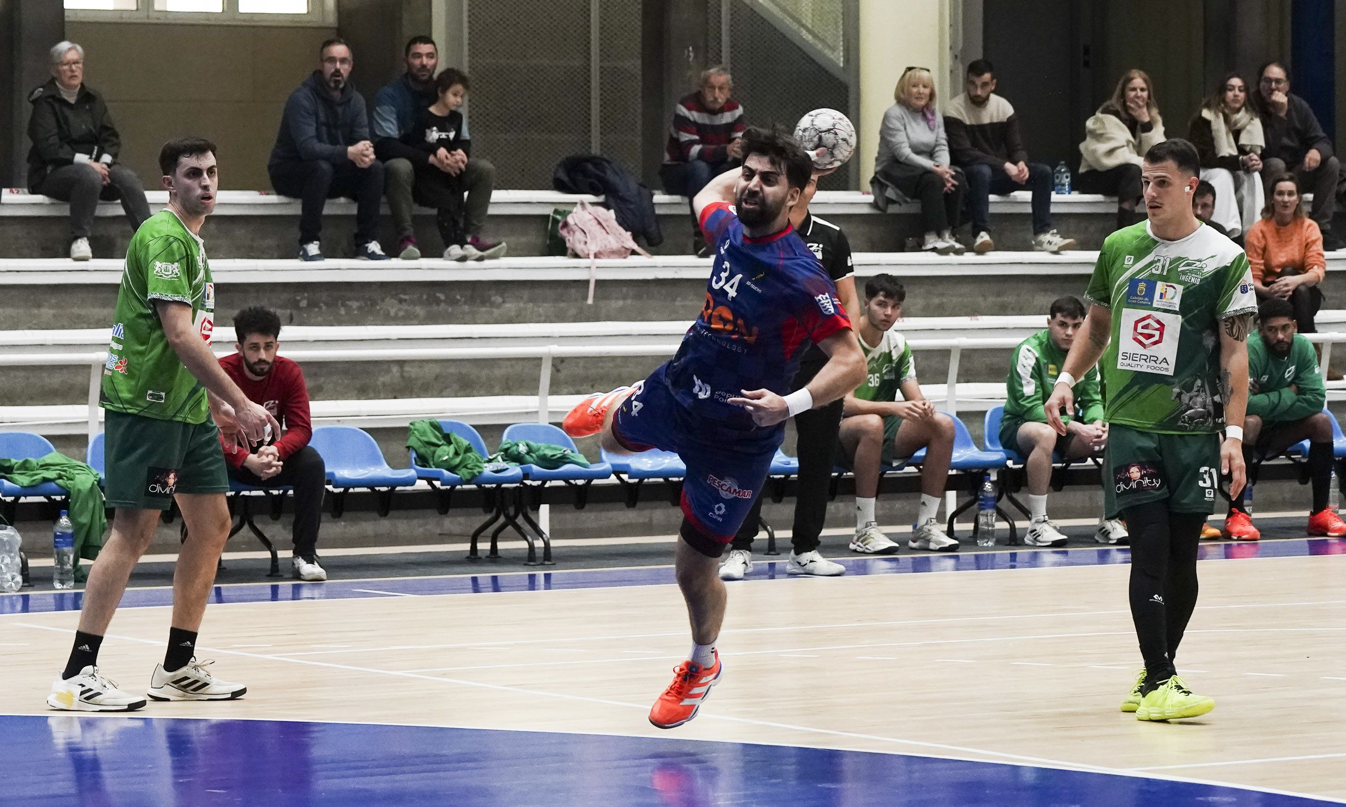 Partido de Primera Nacional entre Sociedad Deportiva Teucro y Balonmano Ingenio Partido de Primera Nacional entre Sociedad Deportiva Teucro y Balonmano Ingenio