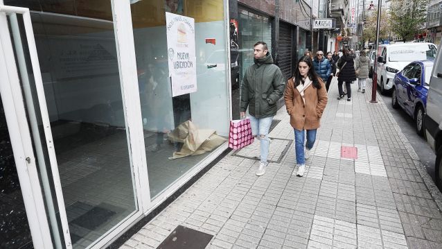 Locais que ocupará a nova tenda de Mango Teen en Pontevedra