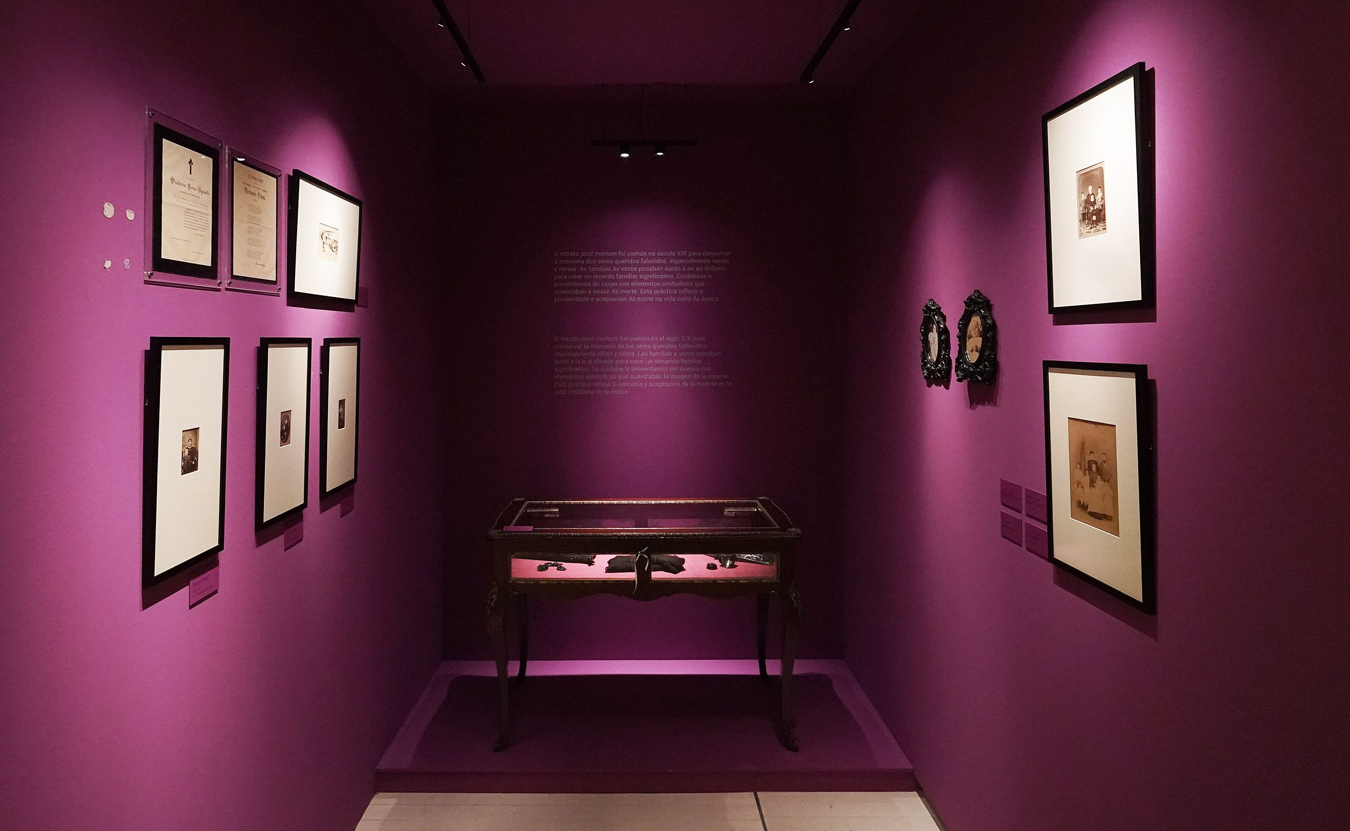 Exposición "Debuxar coa luz" en el Museo de Pontevedra