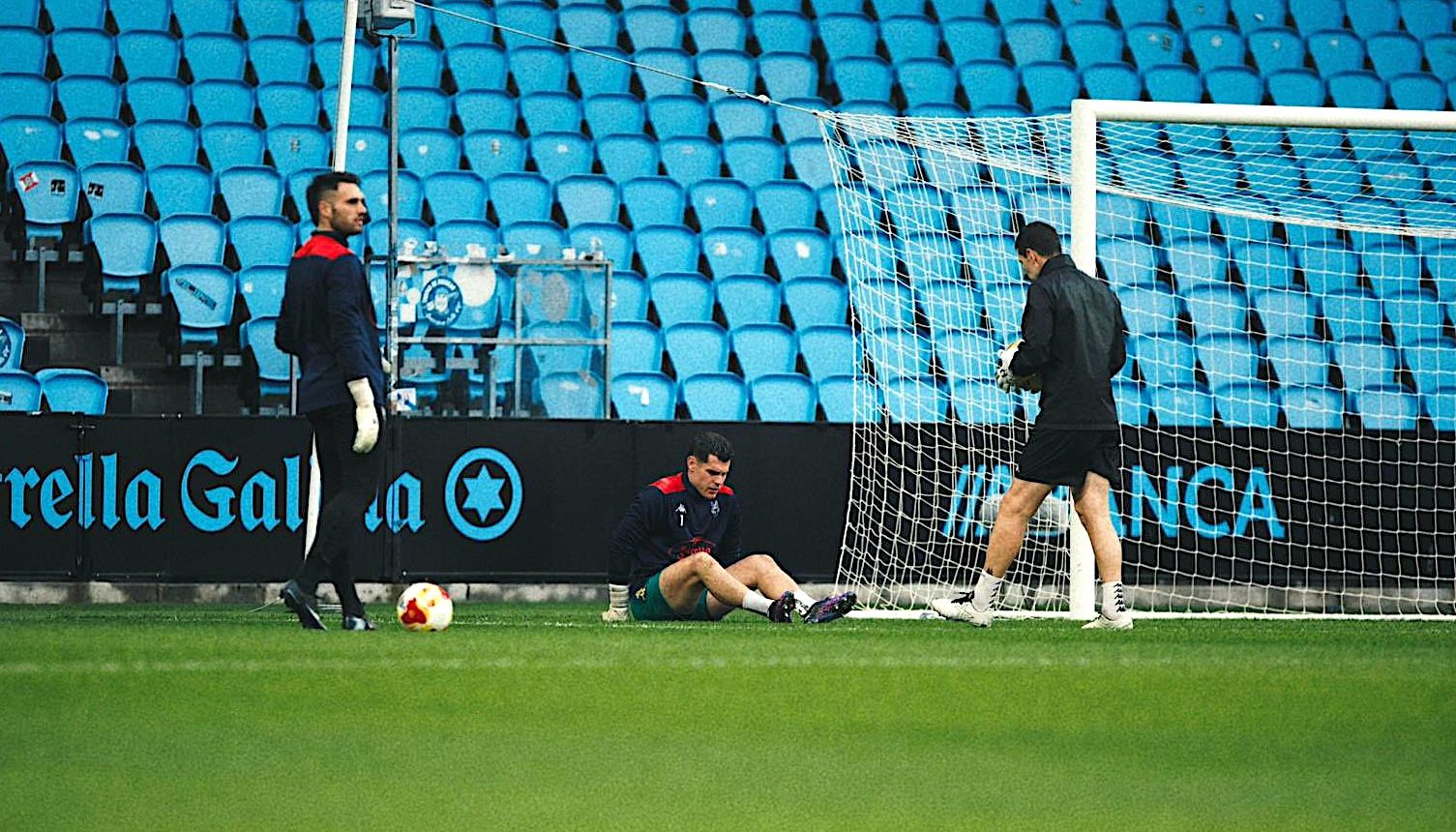 Edu Sousa e Marqueta, no quecemento do partido entre Celta Fortuna e Pontevedra