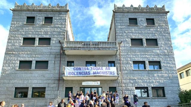 Acto no Concello de Barro