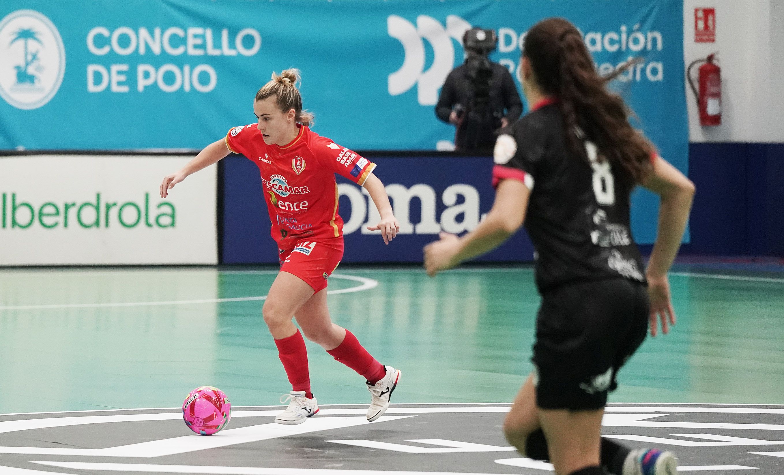 Partido de liga entre Poio Pescamar y Futsi Atlético Navalcarnero en la Seca Partido de liga entre Poio Pescamar y Futsi Atlético Navalcarnero en la Seca