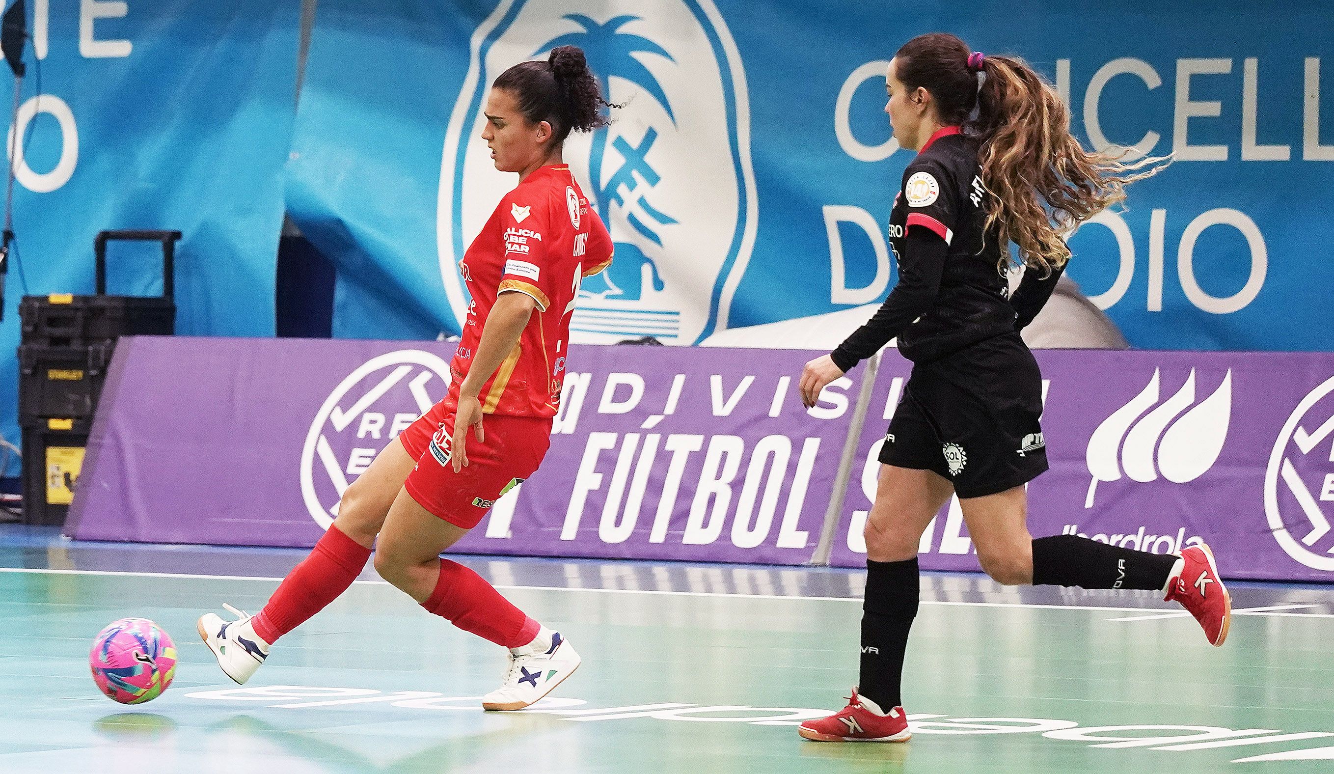 Partido de liga entre Poio Pescamar y Futsi Atlético Navalcarnero en la Seca Partido de liga entre Poio Pescamar y Futsi Atlético Navalcarnero en la Seca