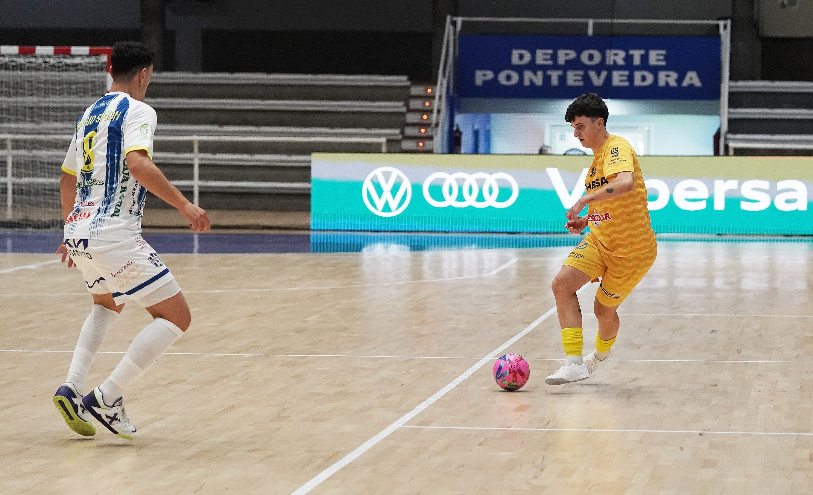 Partido entre Leis Pontevedra y Atlético Benavente