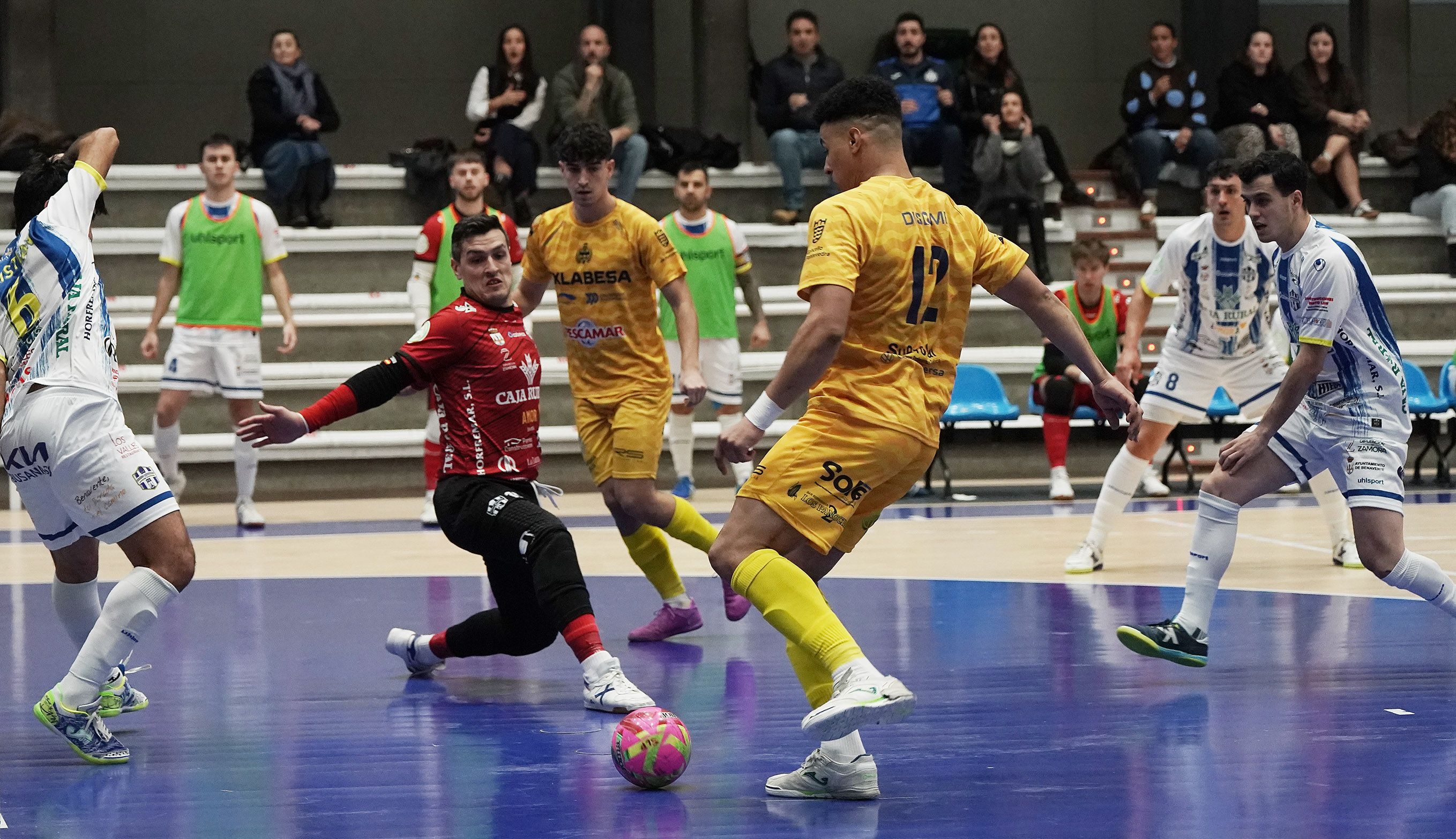 Partido entre Leis Pontevedra y Atlético Benavente
