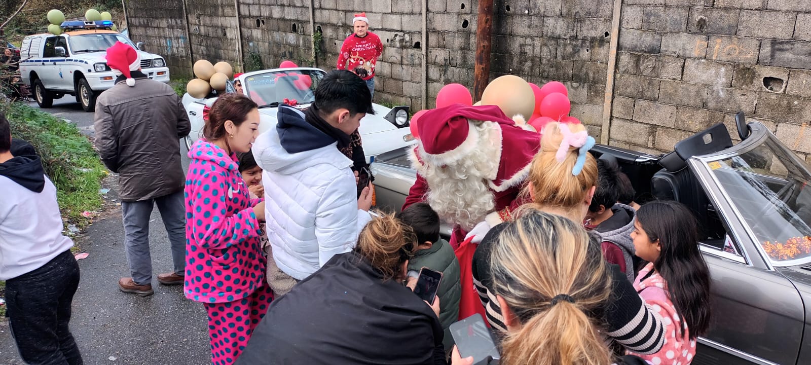 Ruta de Papá Noel polas Aldeas de Nadal e as parroquias de Poio Ruta de Papá Noel polas Aldeas de Nadal e as parroquias de Poio