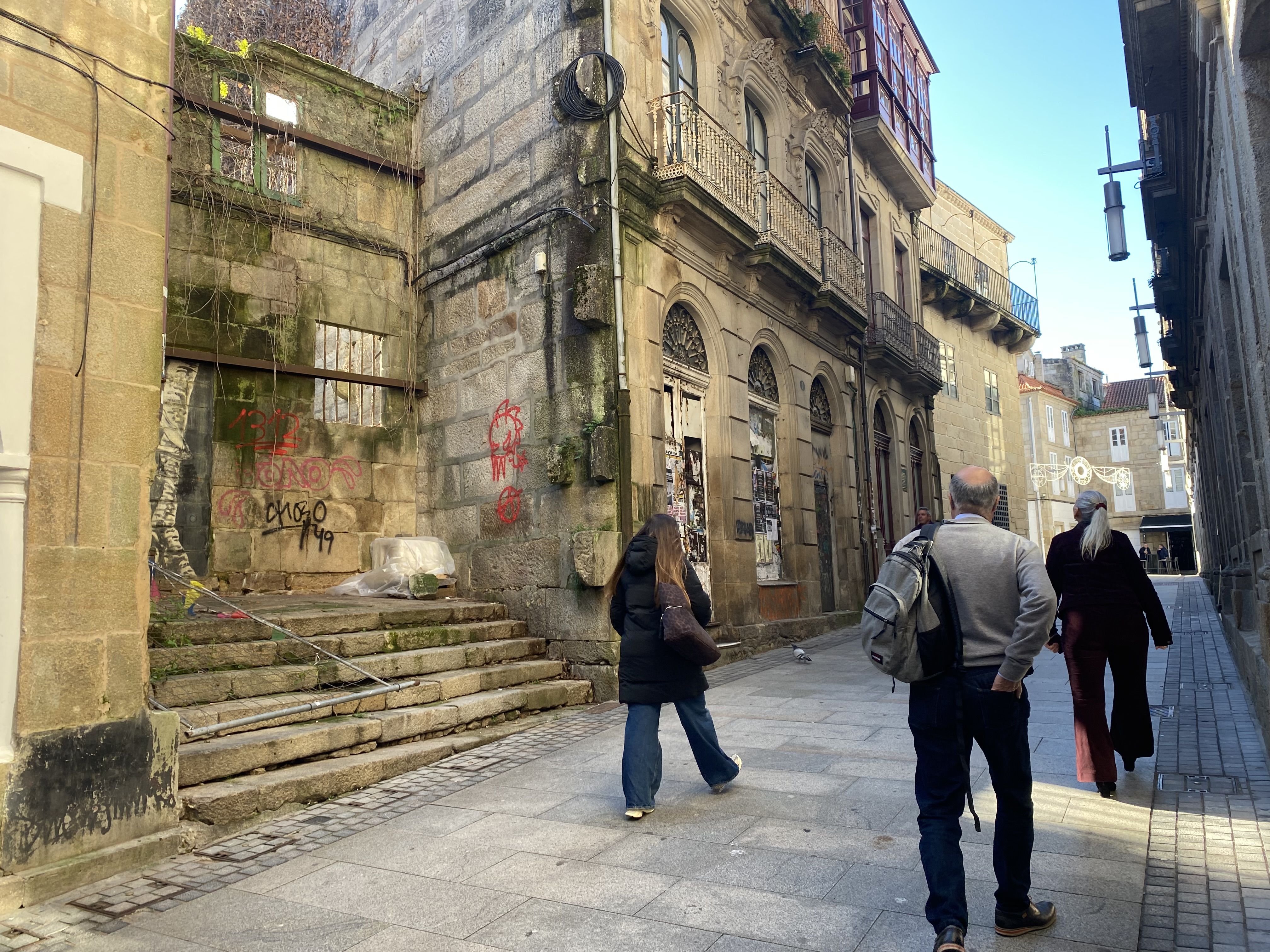 Espazo da antiga reitoral de San Bartolomeu na Horta do Cura