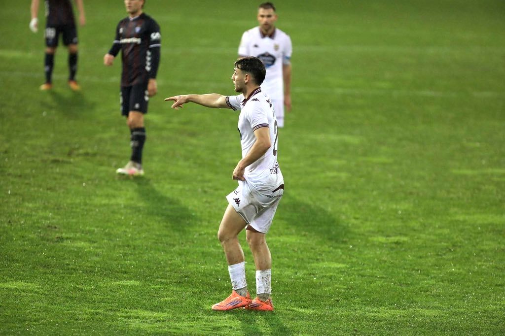 Marcos Denia, en el Partido de Copa entre Pontevedra y Eibar