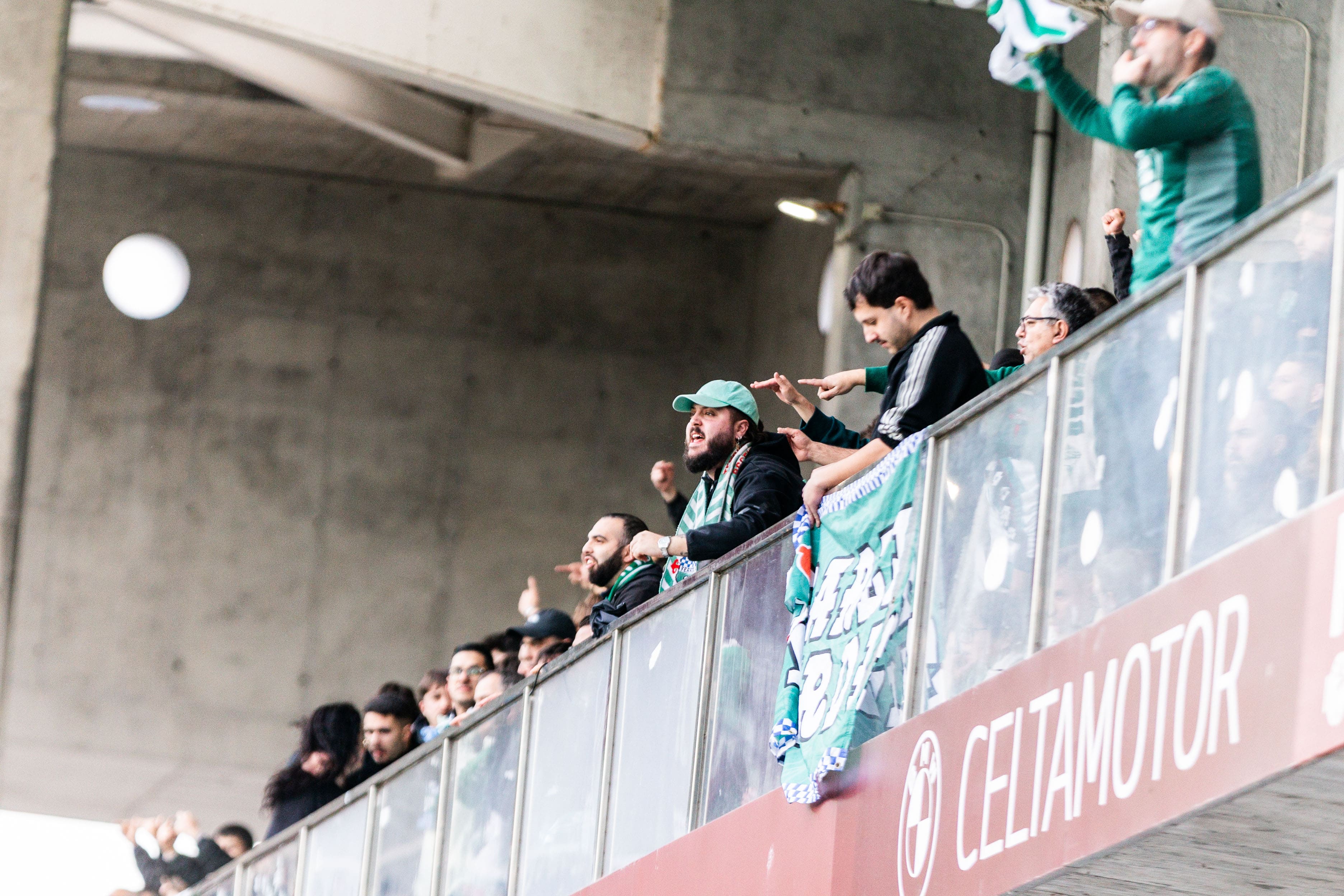 Partido entre Pontevedra CF y Racing Club de Ferrol en Pasarón Partido entre Pontevedra CF y Racing Club de Ferrol en Pasarón