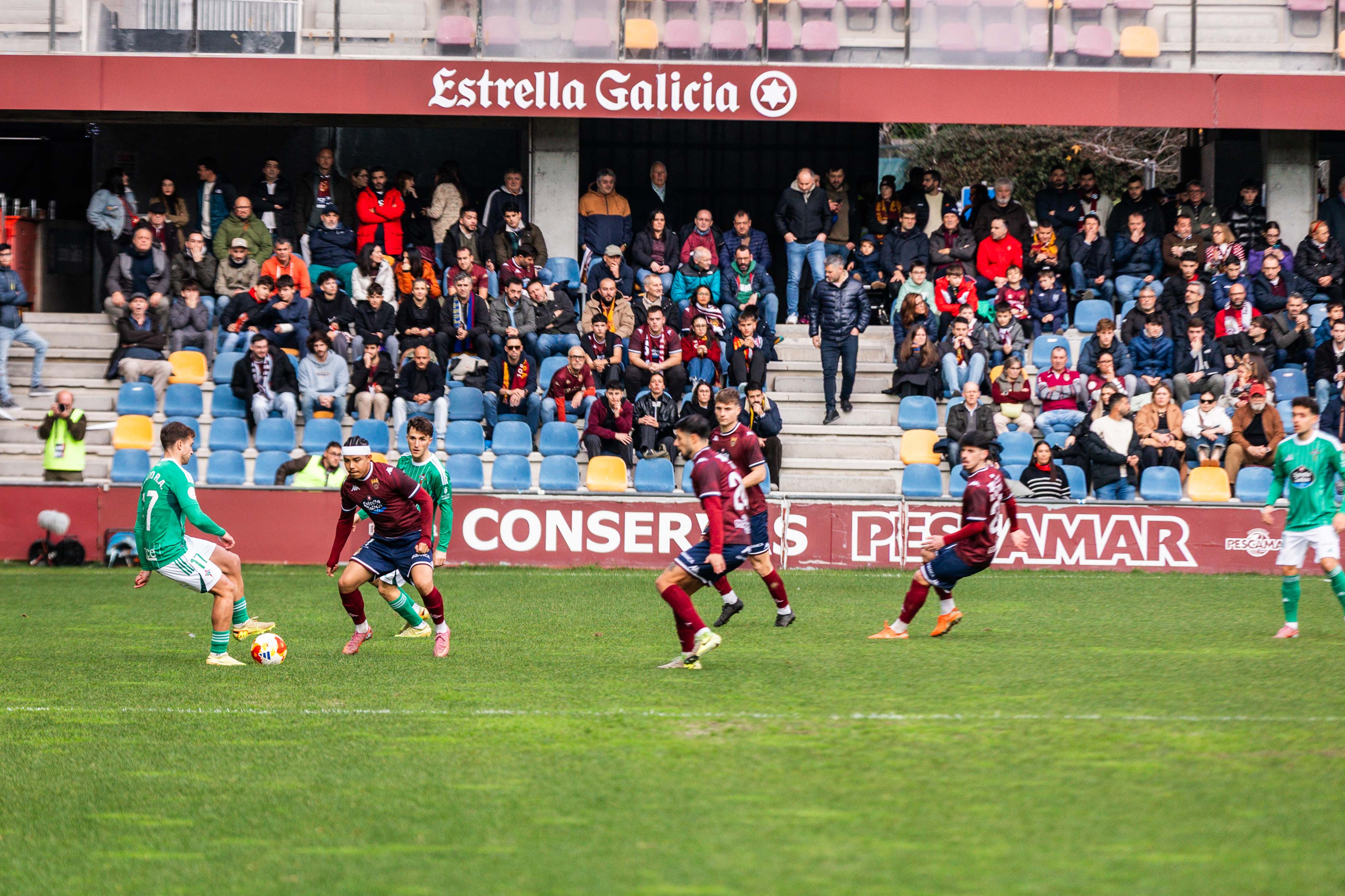 Partido entre Pontevedra CF y Racing Club de Ferrol en Pasarón Partido entre Pontevedra CF y Racing Club de Ferrol en Pasarón