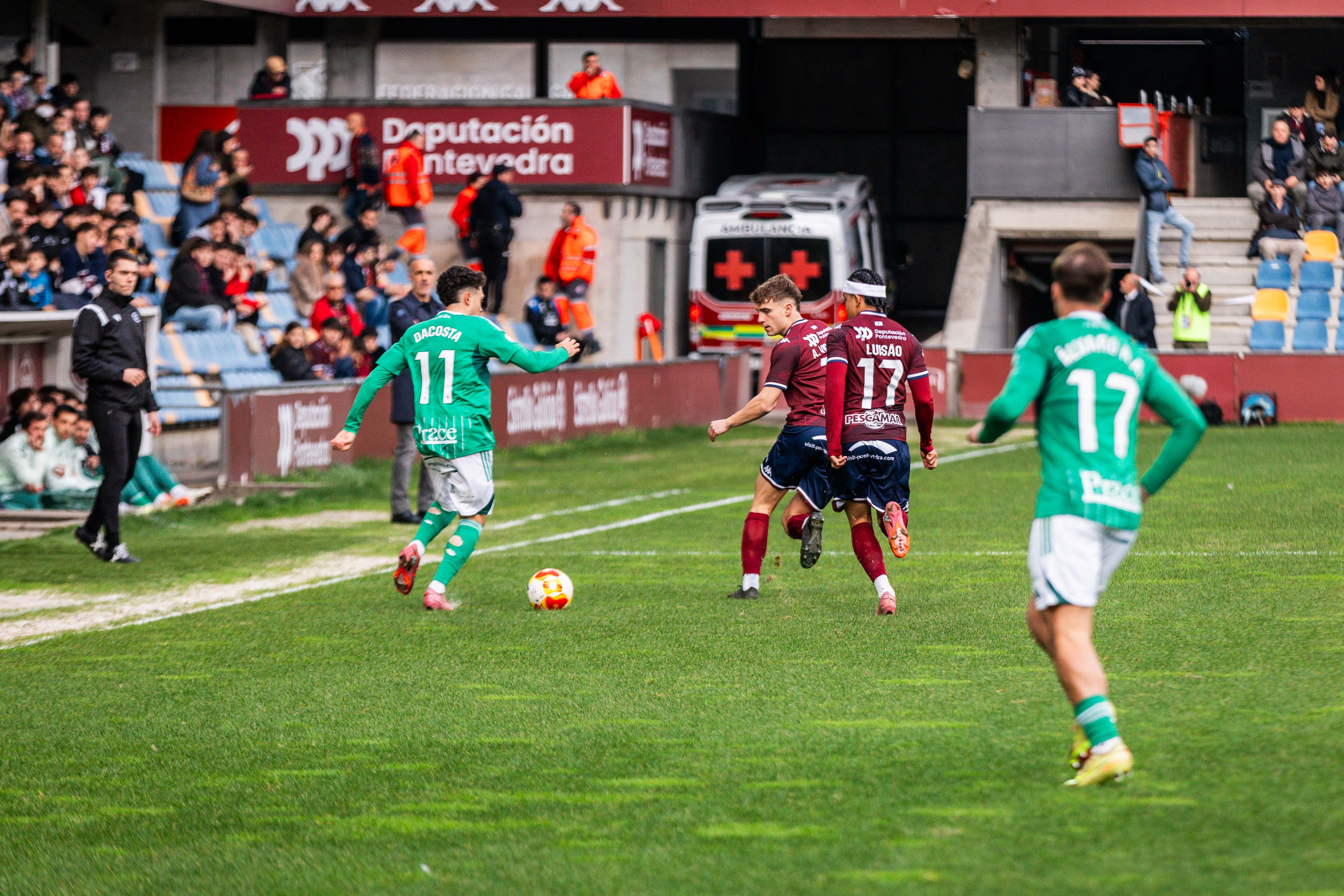 Partido entre Pontevedra CF y Racing Club de Ferrol en Pasarón Partido entre Pontevedra CF y Racing Club de Ferrol en Pasarón