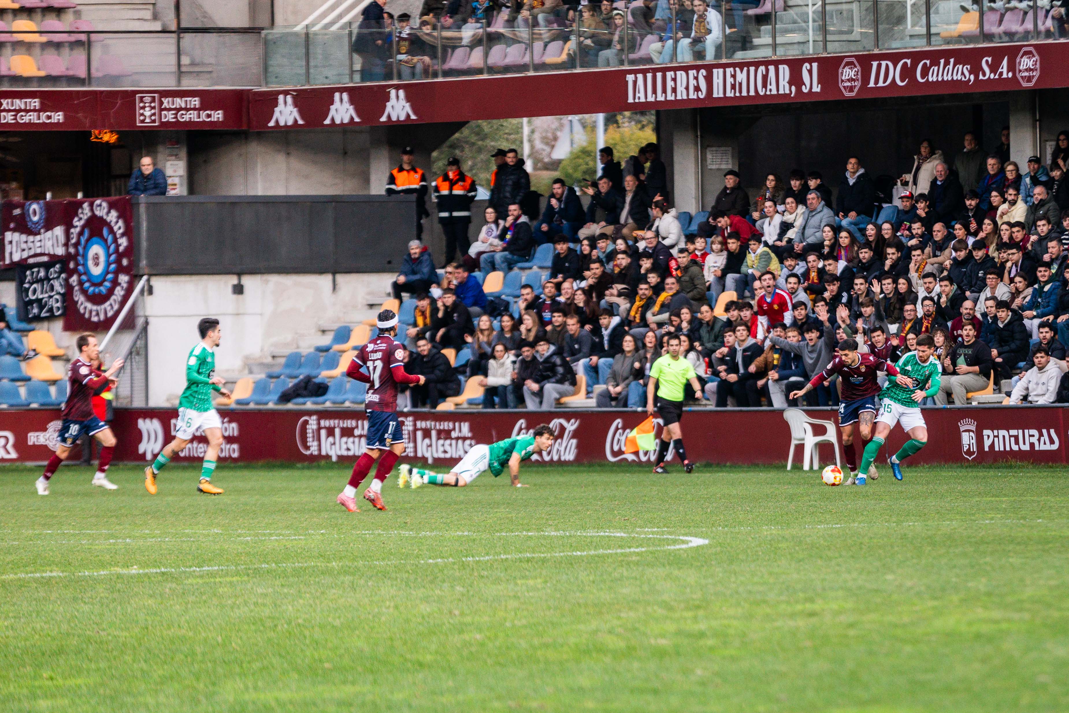 Partido entre Pontevedra CF y Racing Club de Ferrol en Pasarón Partido entre Pontevedra CF y Racing Club de Ferrol en Pasarón