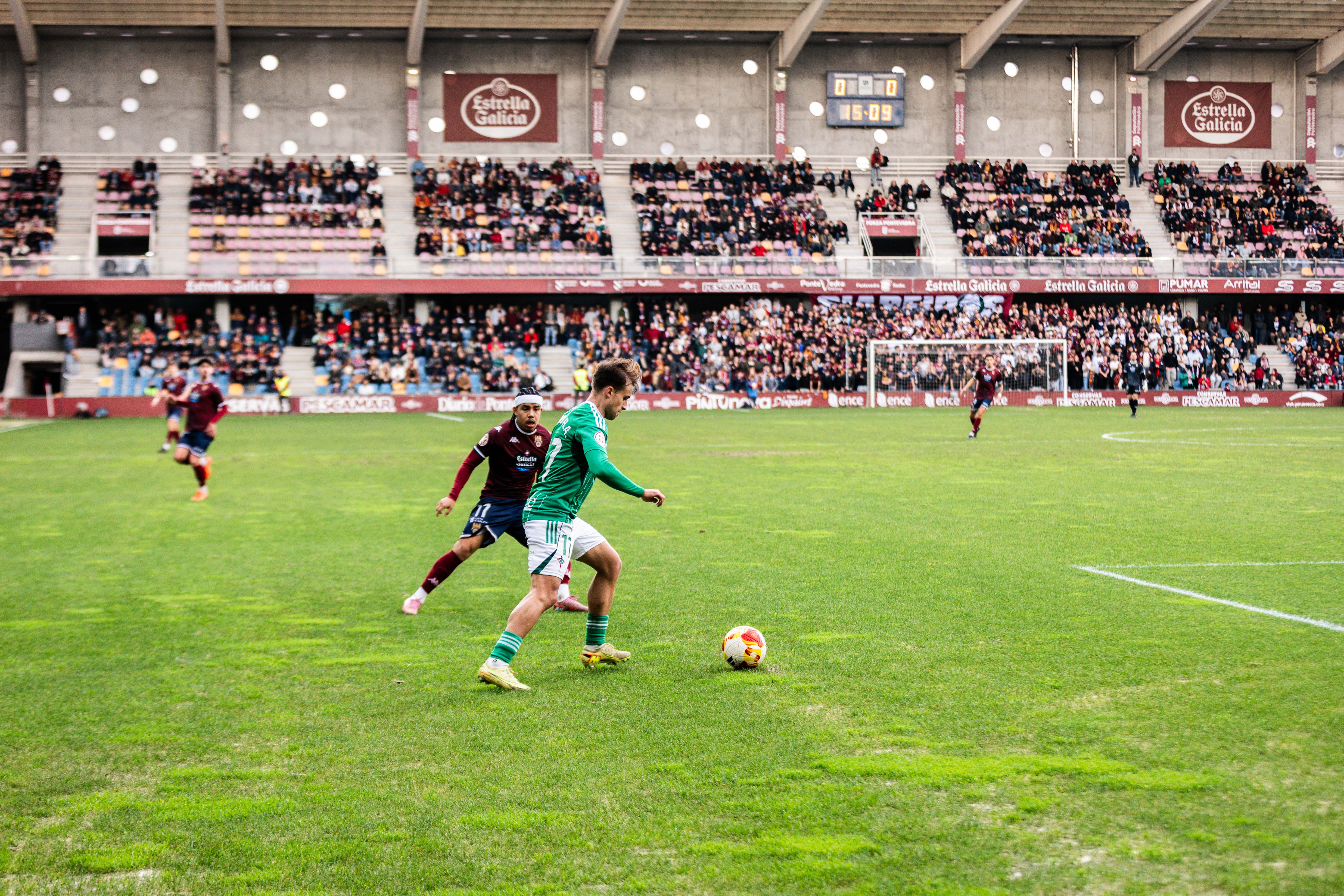 Partido entre Pontevedra CF y Racing Club de Ferrol en Pasarón Partido entre Pontevedra CF y Racing Club de Ferrol en Pasarón