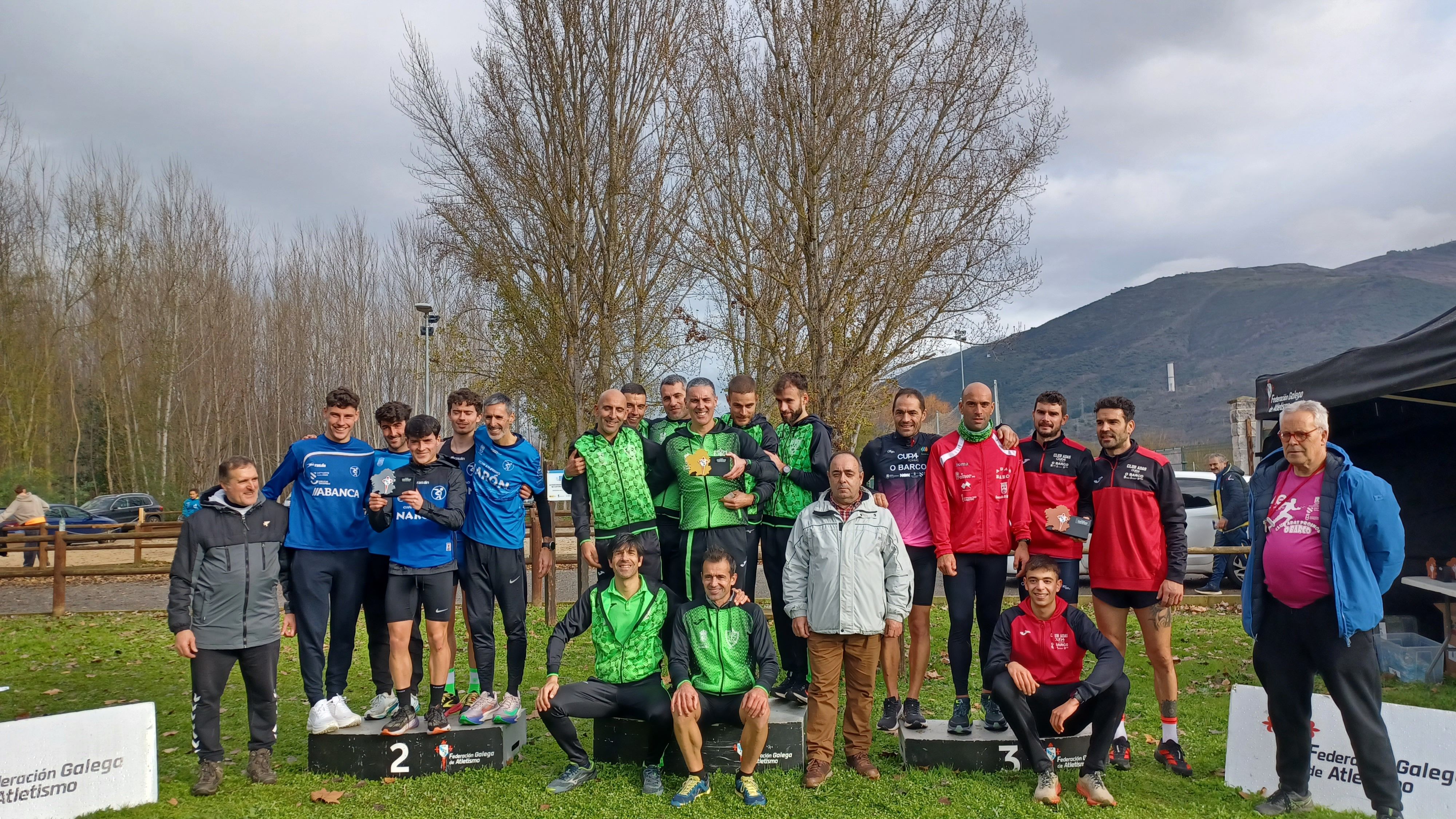 Podio absoluto masculino do Campionato Galego de Campo a través