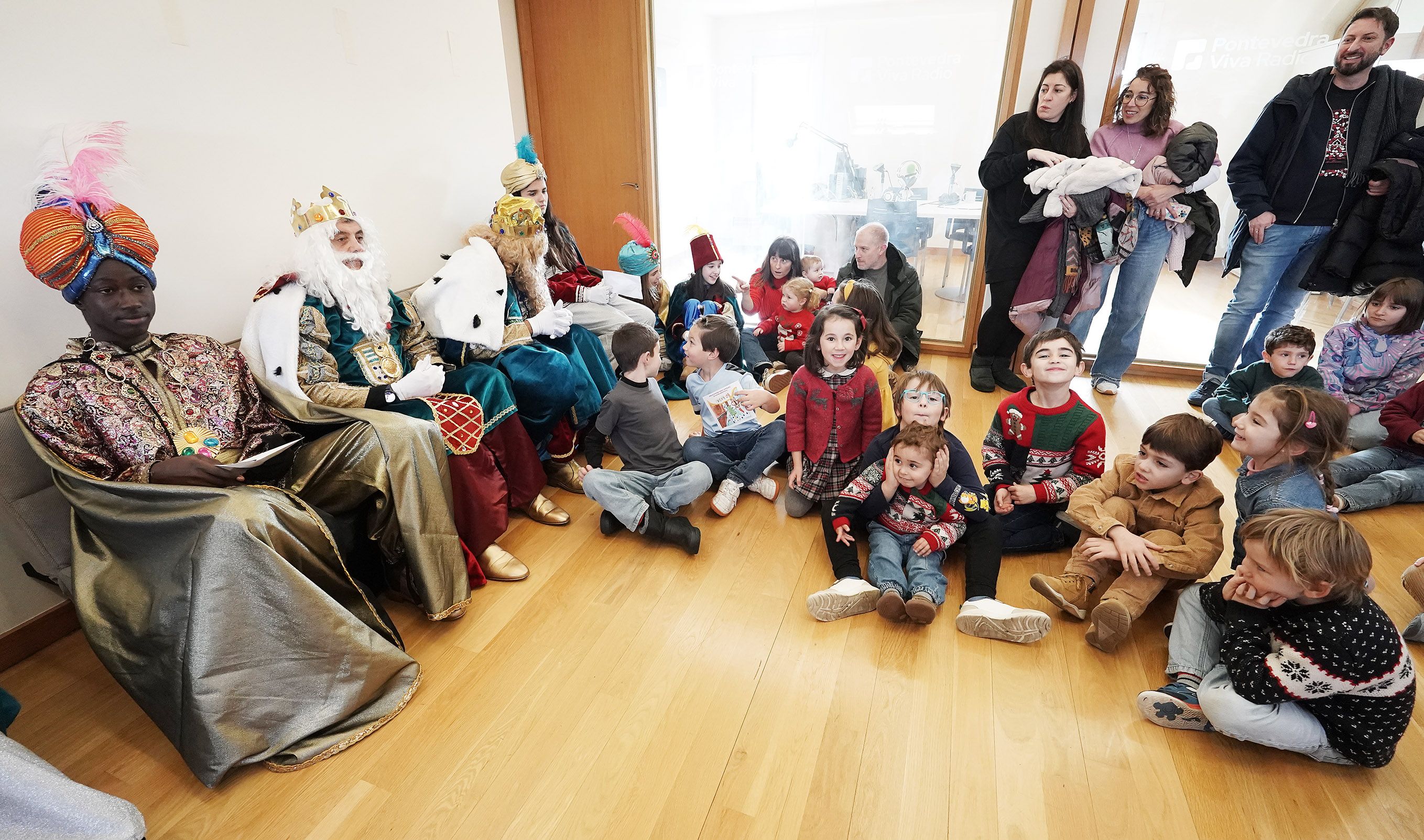 Visita dos Reis Magos a PontevedraViva 2026 Visita dos Reis Magos a PontevedraViva 2026
