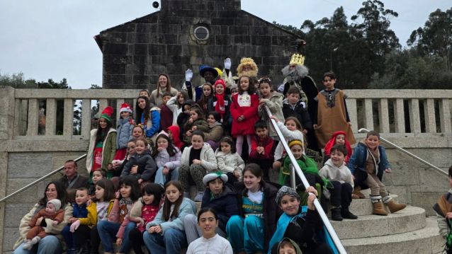 Visita de los Reyes Magos al Concello de Vilaboa Visita de los Reyes Magos al Concello de Vilaboa