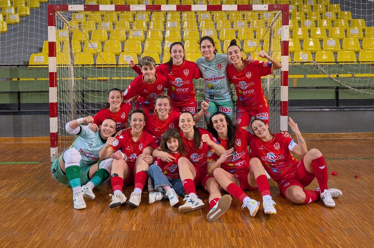 El Poio Pescamar celebra el triunfo conseguido en la pista del Ourense Ontime