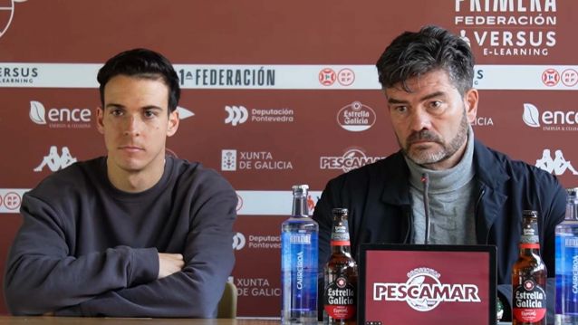 Presentación de Alberto Gil como nuevo jugador del Pontevedra CF Presentación de Alberto Gil como nuevo jugador del Pontevedra CF