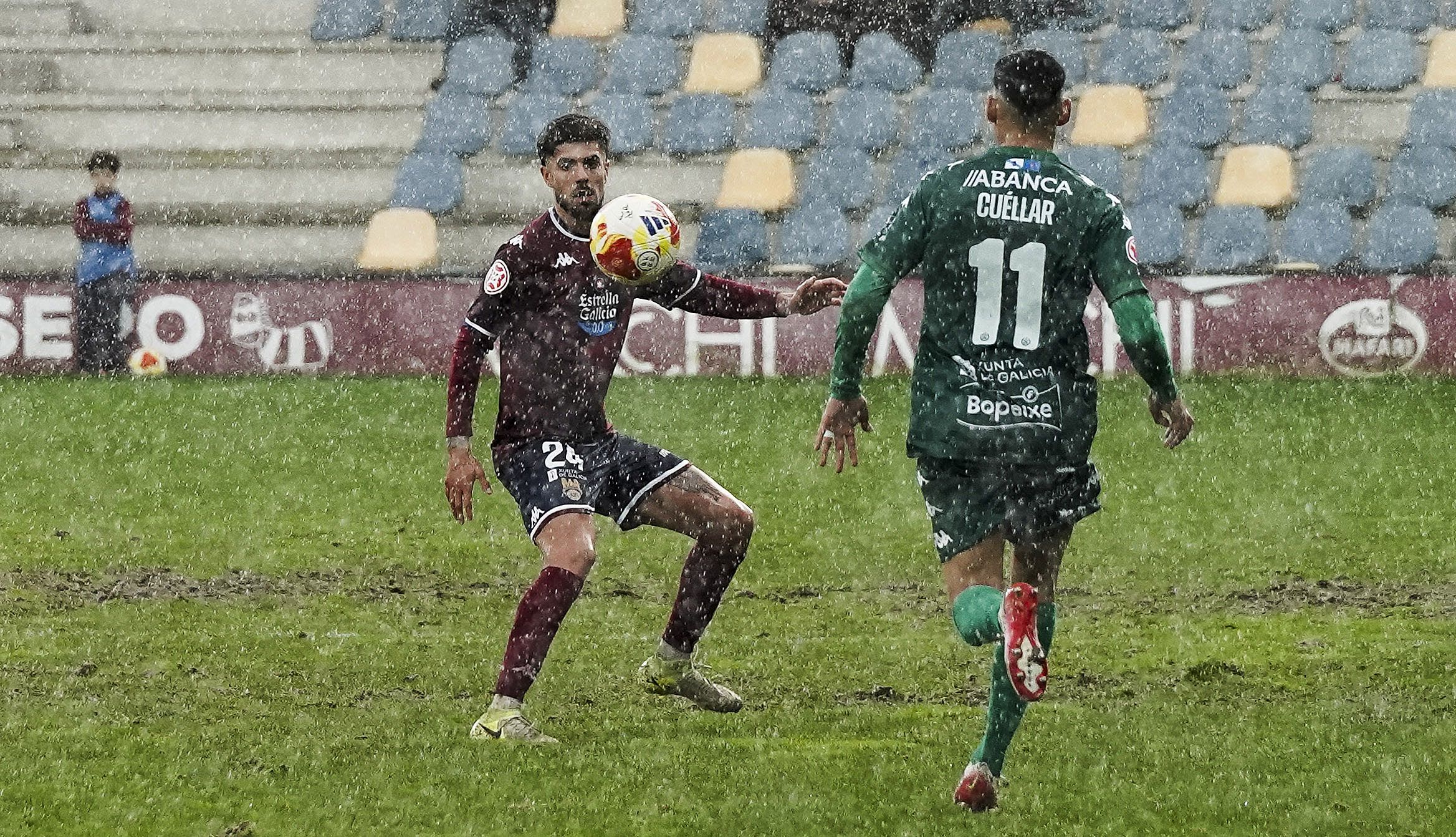Tiago Rodríguez, no partido entre Pontevedra CF e Arenteiro en Pasarón Tiago Rodríguez, no partido entre Pontevedra CF e Arenteiro en Pasarón
